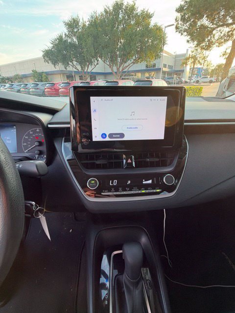 Used 2023 Toyota Corolla LE FWD image 7