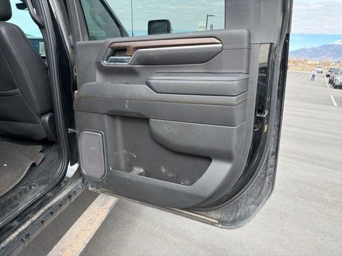 Used 2024 Chevrolet Silverado 3500 High Country w/ High Country Premium Package AWD/4WD image 29