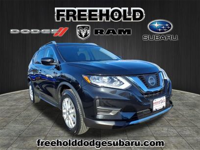 Used 2017 Nissan Rogue SV