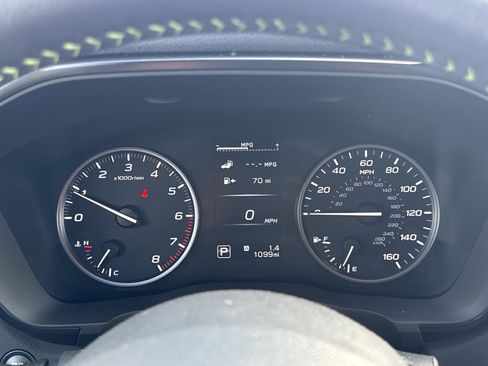 Used 2025 Subaru Ascent Onyx Edition image 12