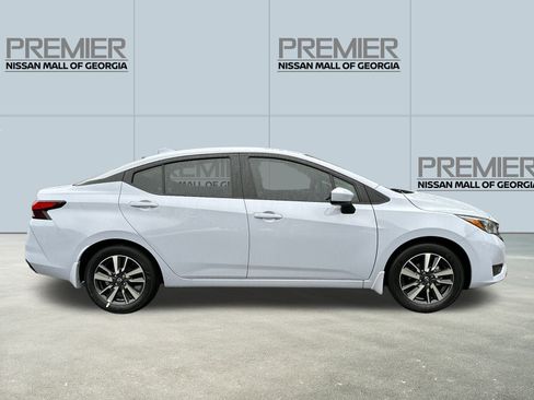 New 2025 Nissan Versa SV w/ Trunk Package image 4