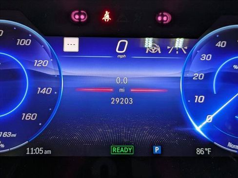 Certified 2022 Mercedes-Benz EQS 580 4MATIC Sedan image 14