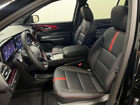 New 2026 Chevrolet Traverse RS w/ LPO, Floor Liner Package AWD/4WD image 30