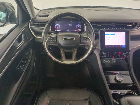 Used 2022 Jeep Grand Cherokee L Limited RWD image 20