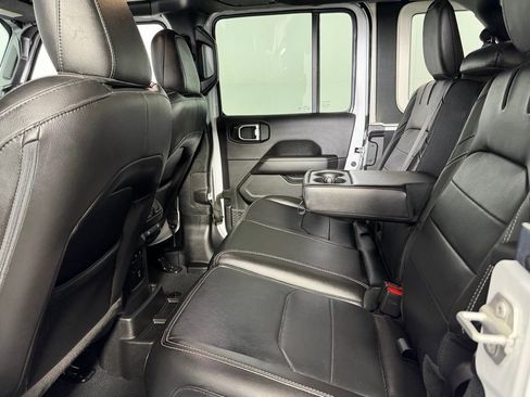 Used 2023 Jeep Wrangler Unlimited Sahara w/ Cold Weather Group image 26