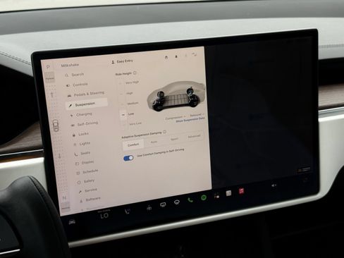 Used 2023 Tesla Model X AWD/4WD image 55