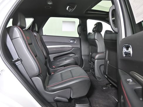 Used 2016 Dodge Durango R/T w/ Technology Group image 16