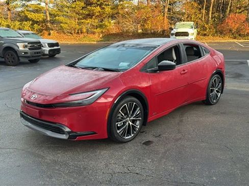 Used 2024 Toyota Prius XLE image 37
