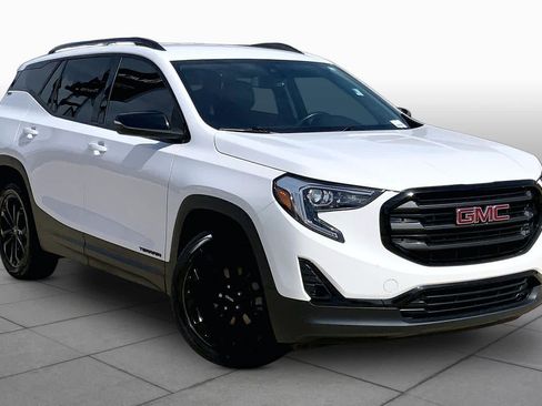 Used 2021 GMC Terrain SLT w/ Elevation Edition FWD image 3