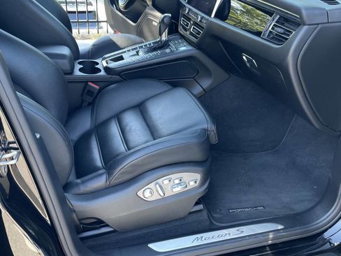 Used 2019 Porsche Macan S AWD/4WD image 29