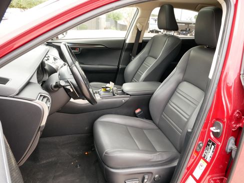 Used 2018 Lexus NX 300 FWD w/ Comfort Package image 2