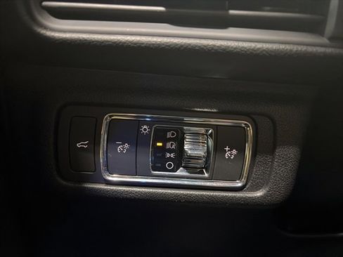 Used 2022 Lincoln Corsair Reserve w/ Equipment Group 201A image 40