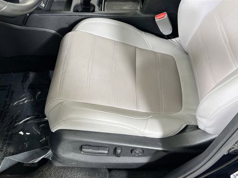 Used 2022 Honda CR-V EX-L image 18