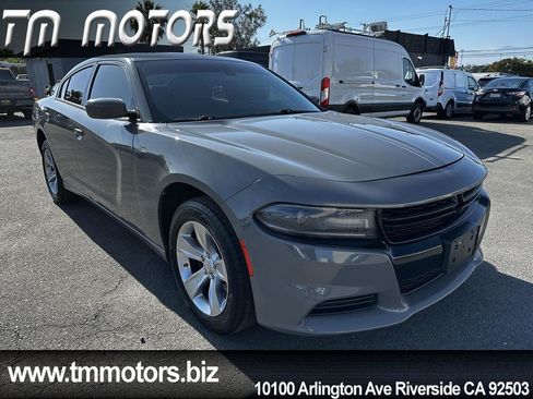 Used 2019 Dodge Charger Police w/ Integrated Display Package RWD image 18