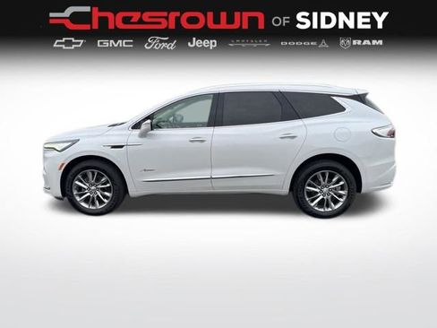 Used 2023 Buick Enclave Avenir w/ Avenir Technology Package image 8