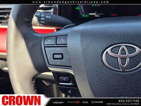 Used 2025 Toyota Camry XSE image 30