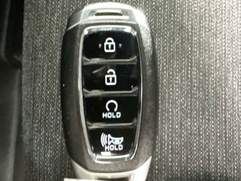 Used 2023 Hyundai Kona SE w/ Cargo Package image 16