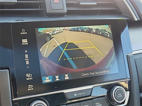 Used 2018 Honda Civic Touring image 21