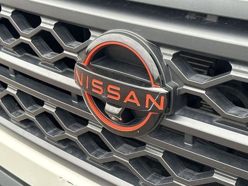 Used 2022 Nissan Frontier Pro-X w/ Pro-X Premium Package image 33