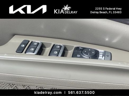 New 2026 Kia Carnival SX image 17