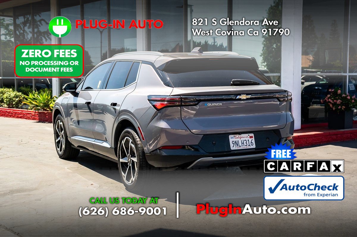 Used 2024 Chevrolet Equinox EV LT w/ LPO, Blackout Package FWD image 2