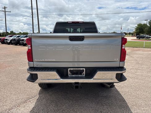 New 2026 Chevrolet Silverado 2500 LT w/ Texas Edition AWD/4WD image 5