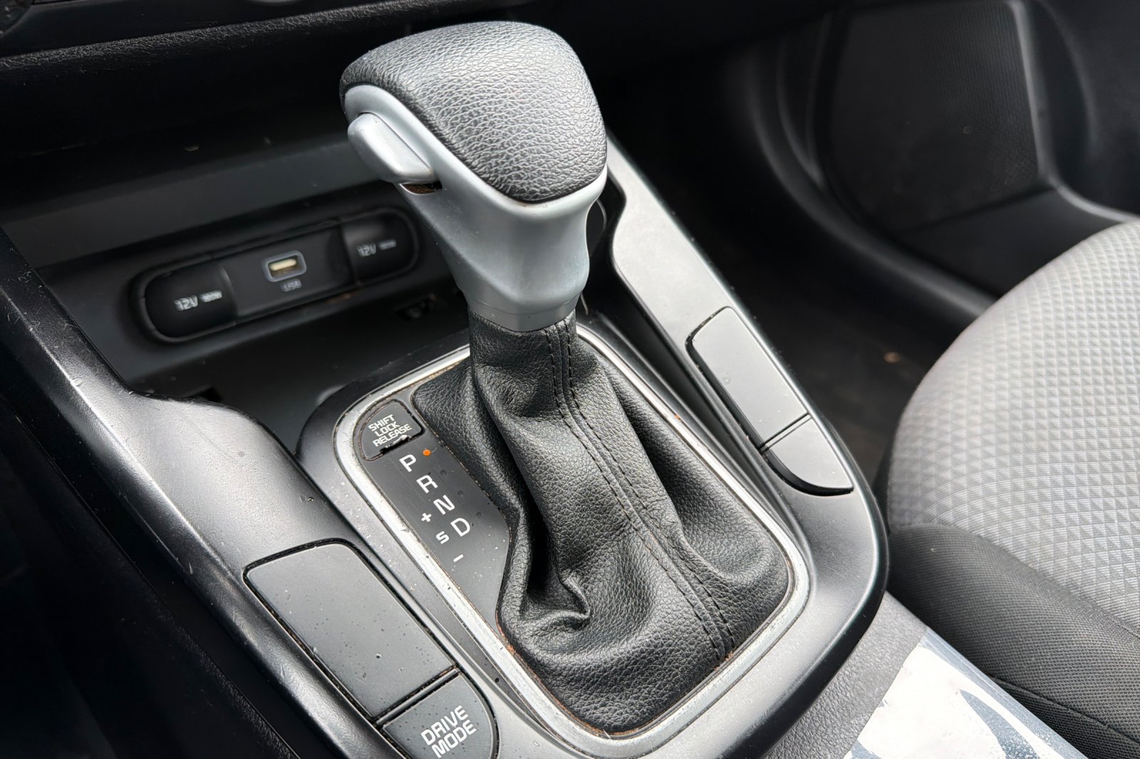 Used 2023 Kia Soul LX w/ LX Technology Package FWD image 20