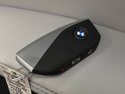 Certified 2026 BMW X6 xDrive40i AWD/4WD image 33