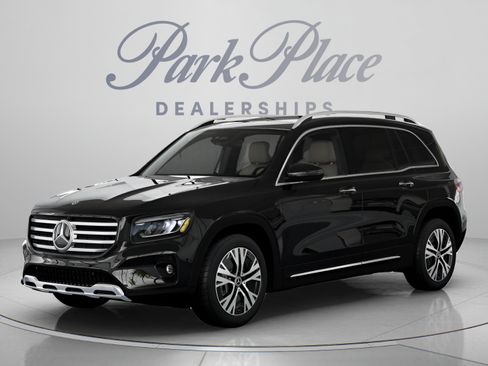 Certified 2026 Mercedes-Benz GLB 250 image 1