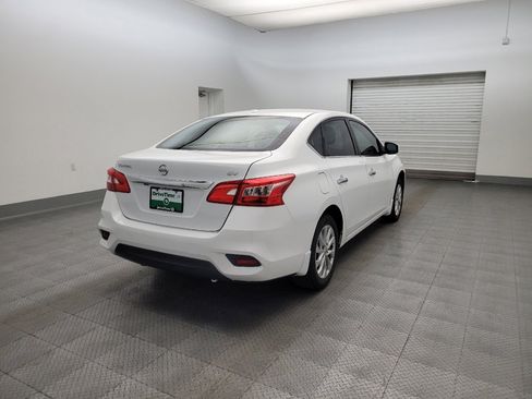Used 2019 Nissan Sentra SV image 9