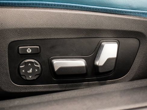 Used 2024 BMW M4 xDrive Competition AWD/4WD image 7