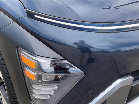 Used 2024 Hyundai Kona Limited AWD/4WD image 27