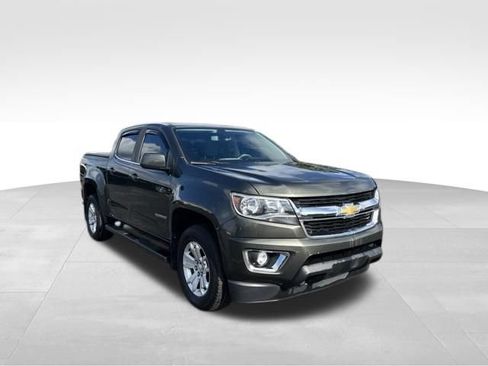 Used 2018 Chevrolet Colorado LT w/ LT Convenience Package AWD/4WD image 7