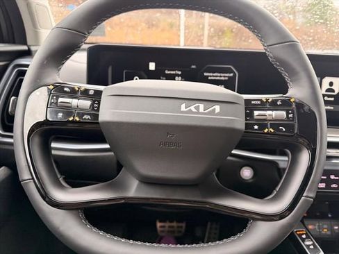 New 2026 Kia Sorento SX AWD/4WD image 11