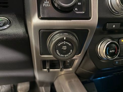 Used 2018 Ford F150 Platinum w/ Equipment Group 701A Luxury image 26