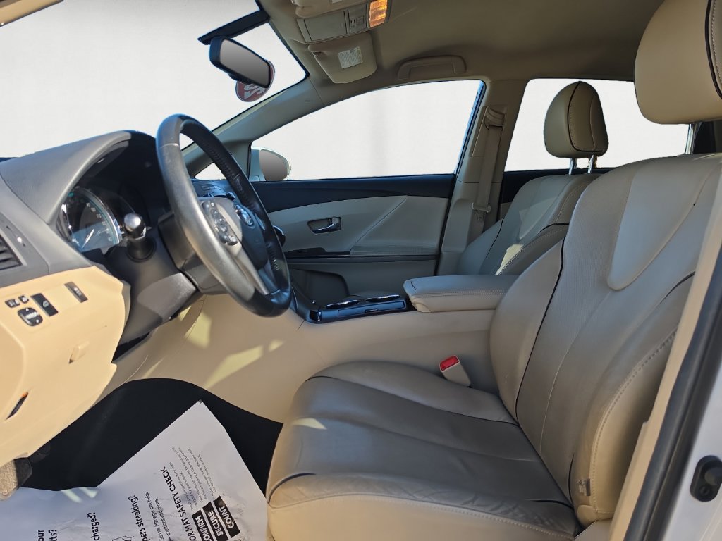 Used 2015 Toyota Venza XLE AWD/4WD image 10