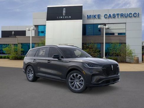 New 2026 Lincoln Aviator AWD image 8