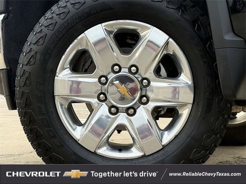 Used 2022 Chevrolet Silverado 2500 LTZ w/ LTZ Premium Texas Edition image 12