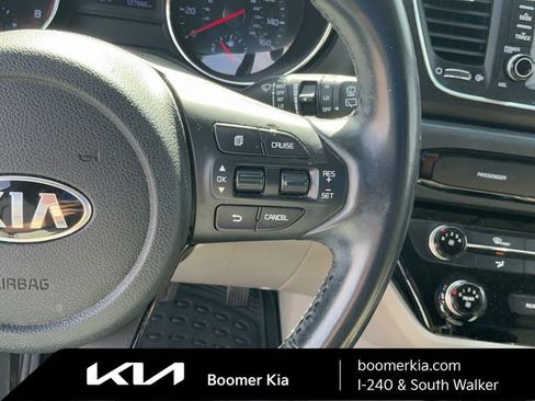Used 2019 Kia Sedona EX image 21