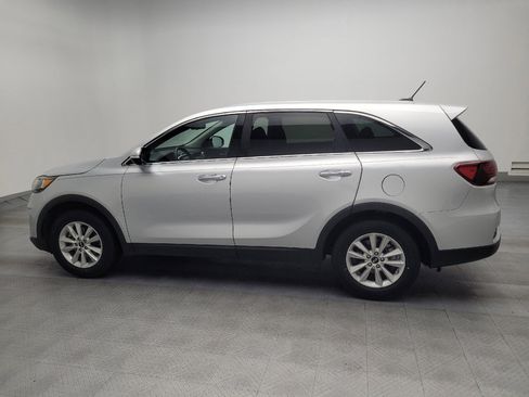 Used 2019 Kia Sorento L image 3