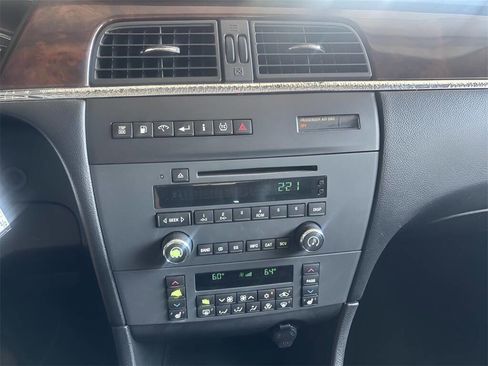 Used 2008 Buick LaCrosse CXL image 14