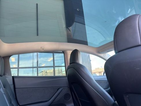 Used 2020 Tesla Model Y Performance image 15