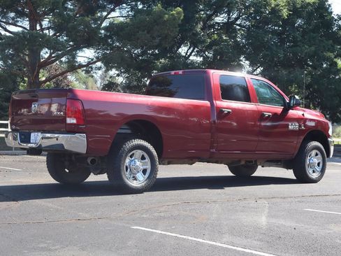Used 2018 RAM 2500 Tradesman w/ Chrome Appearance Group AWD/4WD image 5