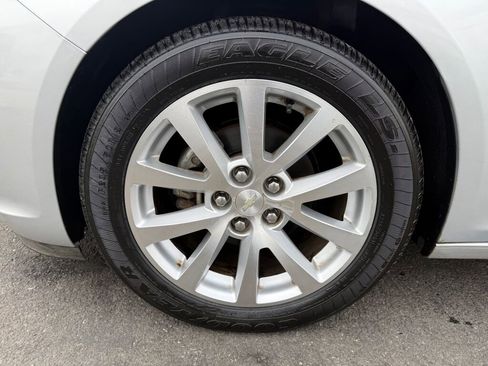 Used 2013 Chevrolet Malibu LTZ image 35