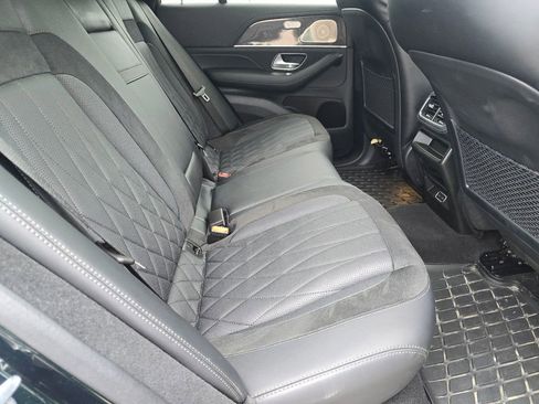 Certified 2025 Mercedes-Benz GLE 63 AMG S image 21