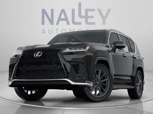 Used 2024 Lexus LX 600 4WD w/ Luxury Package image 4