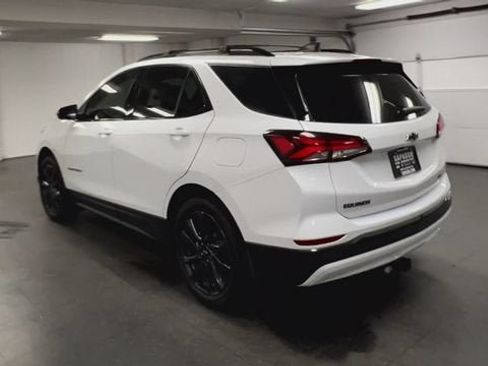 Certified 2022 Chevrolet Equinox RS w/ RS Leather Package AWD/4WD image 7