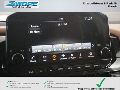 Used 2024 Nissan Pathfinder Platinum AWD/4WD image 23
