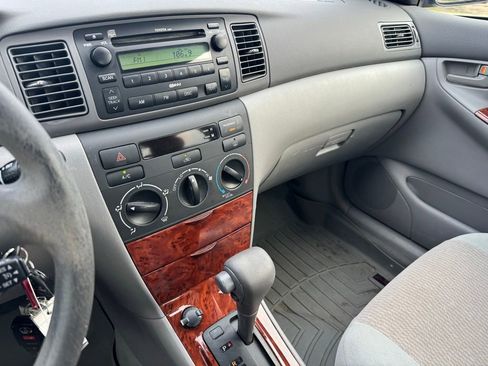 Used 2007 Toyota Corolla LE FWD image 3