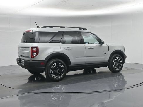Used 2023 Ford Bronco Sport Outer Banks w/ Tech Package AWD/4WD image 31